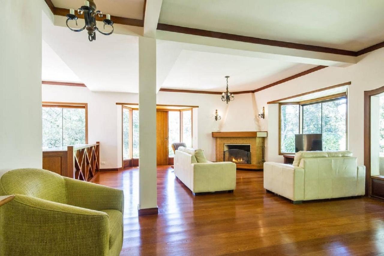 Casa de férias Casa Condominio - Jardim Veu Da Noiva Em Capivari *